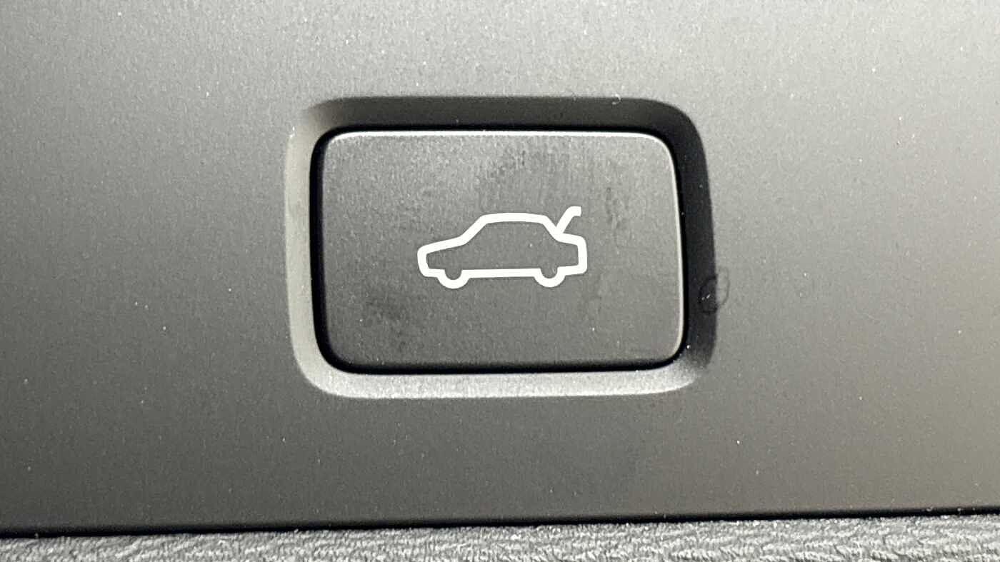 Used Volvo XC60 2025 for sale - 77091027: Photo 30