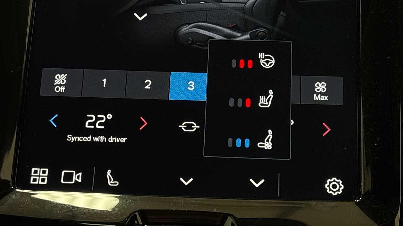 Used Volvo XC60 2025 for sale - 77091027: Photo 40