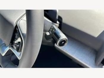 Used Volvo EX30 2025 for sale - 75635503: Photo