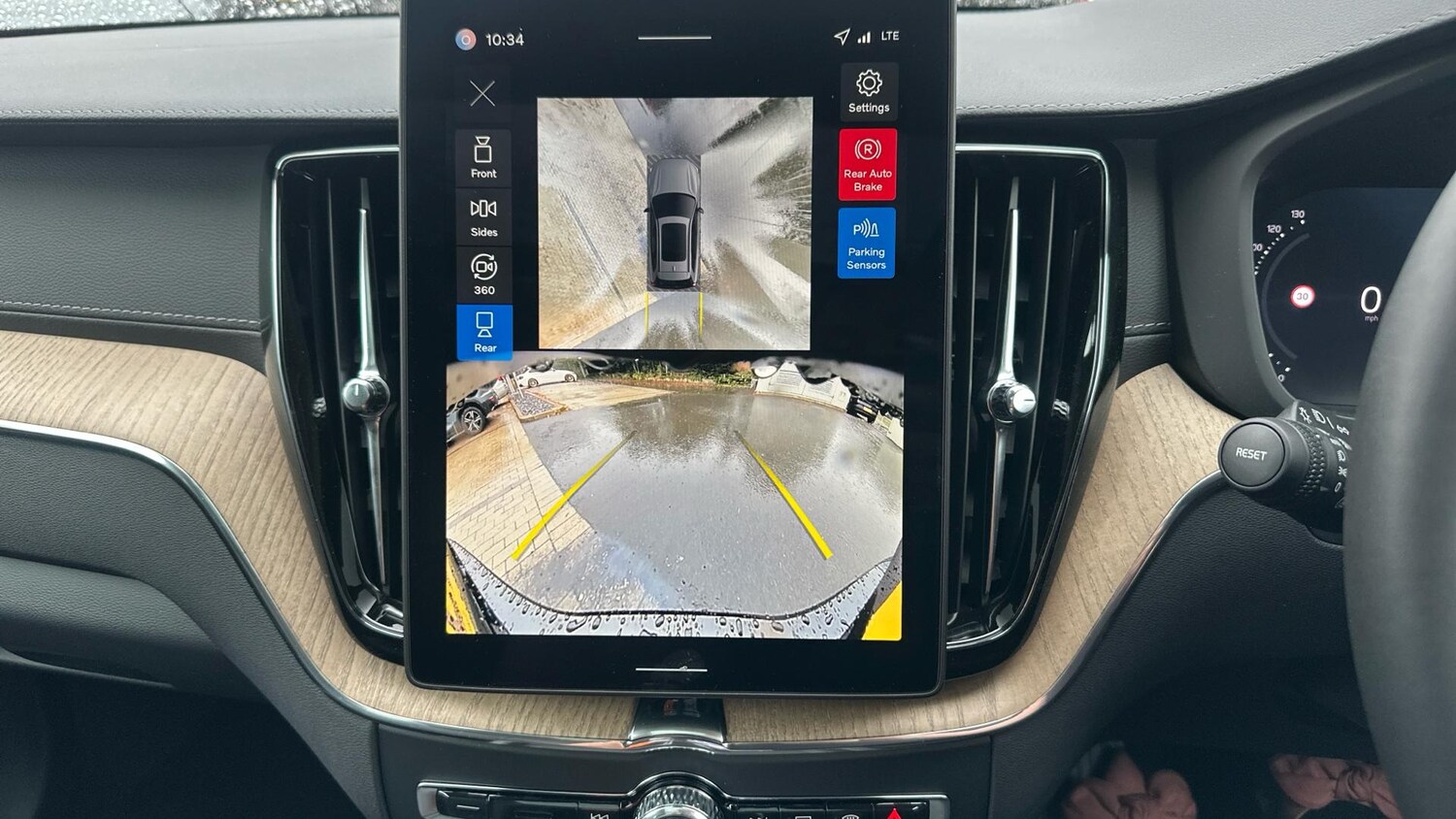 Used Volvo XC60 2025 for sale - 77612692: Photo 30