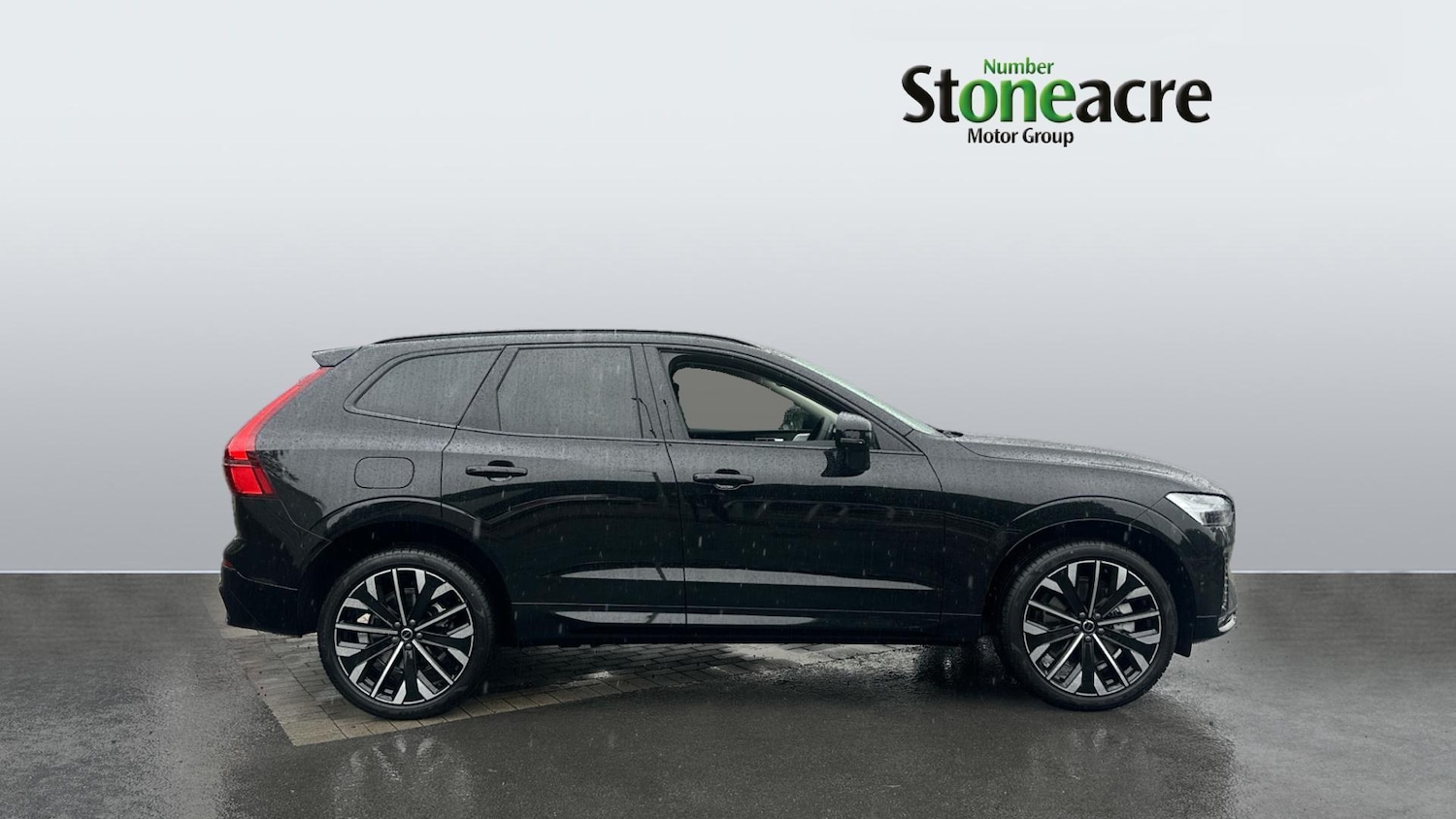 Used Volvo XC60 2025 for sale - 77612692: Photo 4