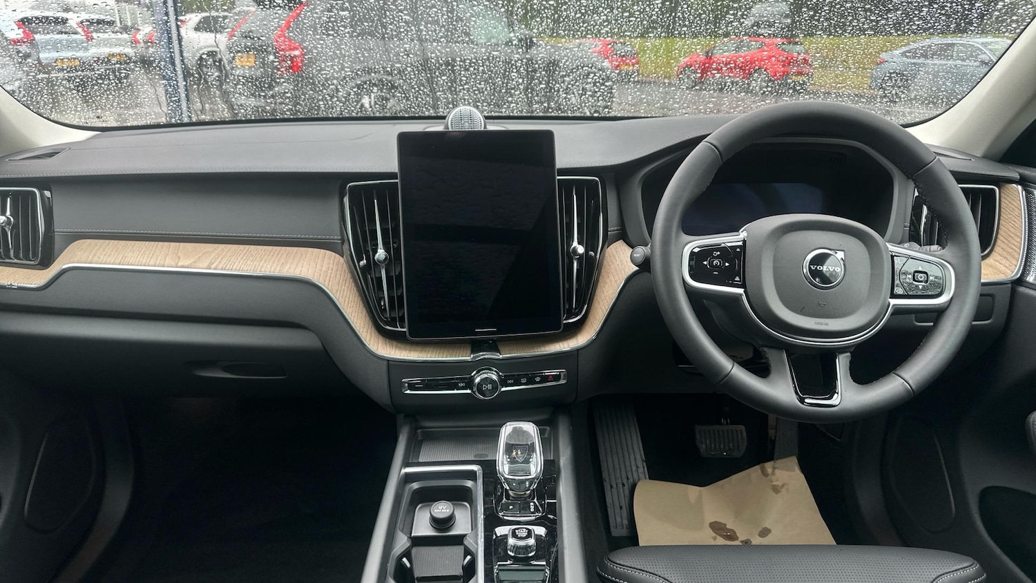 Used Volvo XC60 2025 for sale - 77612692: Photo 6