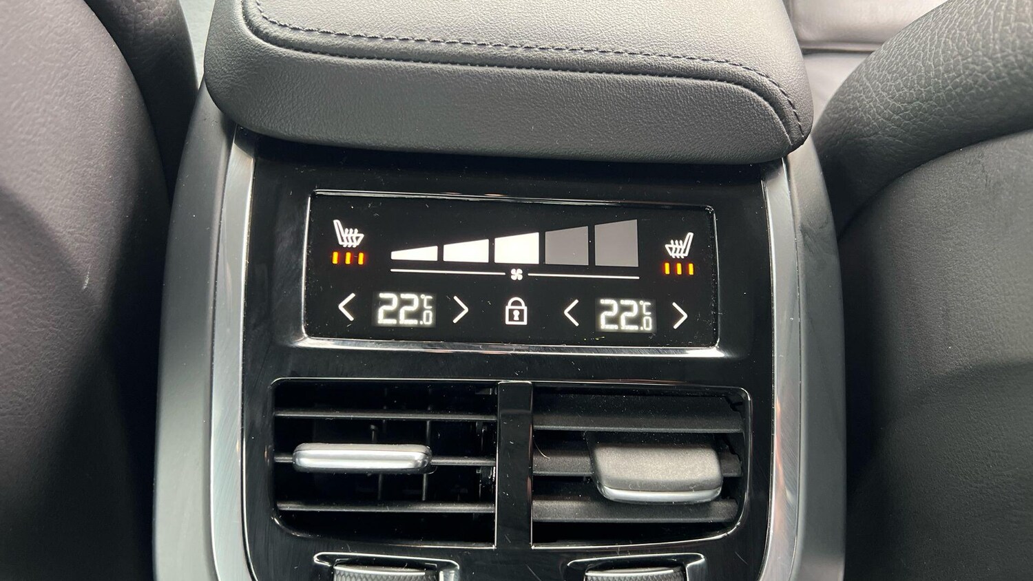 Used Volvo S60 2023 for sale - 77658398: Photo 60