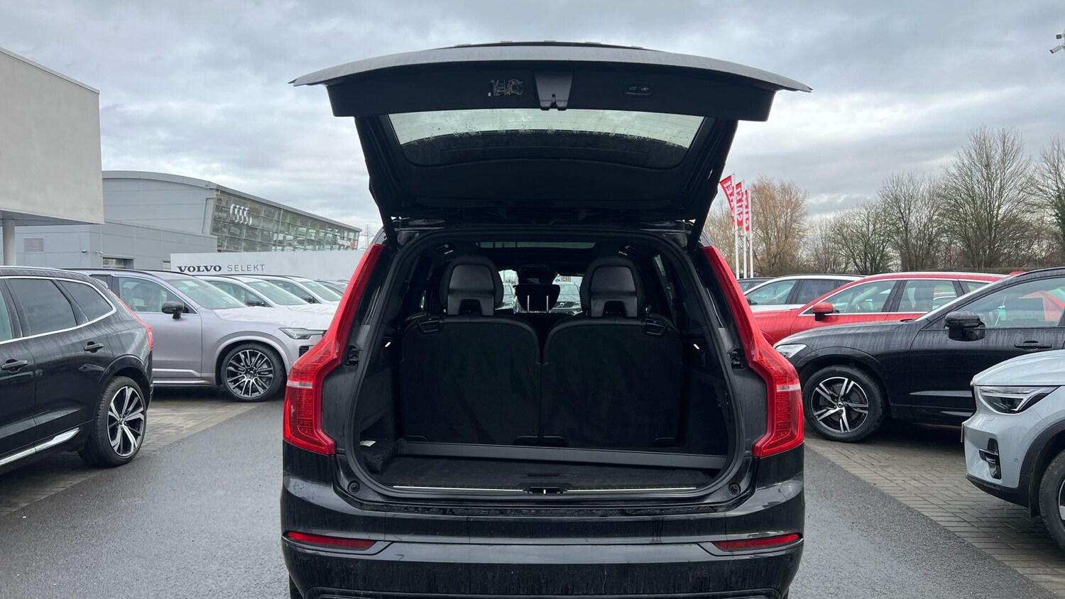 Used Volvo XC90 2021 for sale - 77657973: Photo 32