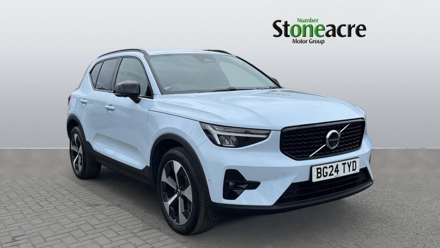 Used Volvo XC40 2024 for sale - 76151624: Photo 1