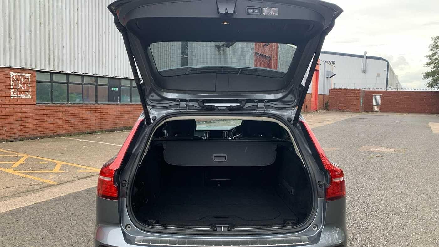 Used Volvo V60 2020 for sale - 77254521: Photo 15