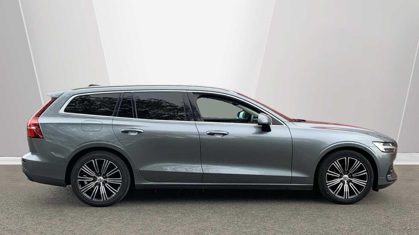 Used Volvo V60 2020 for sale - 77254521: Photo 3
