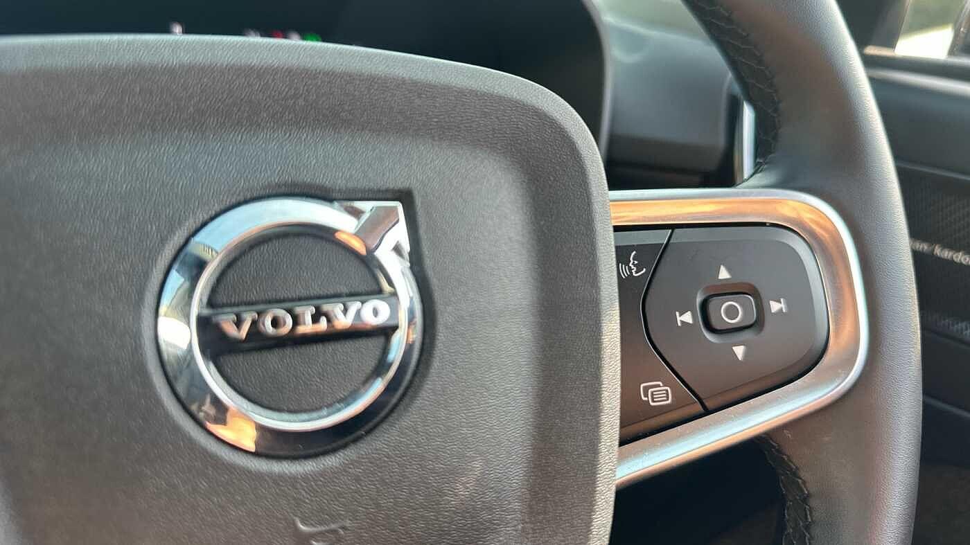 Used Volvo XC40 for sale - 77612048: Photo 27