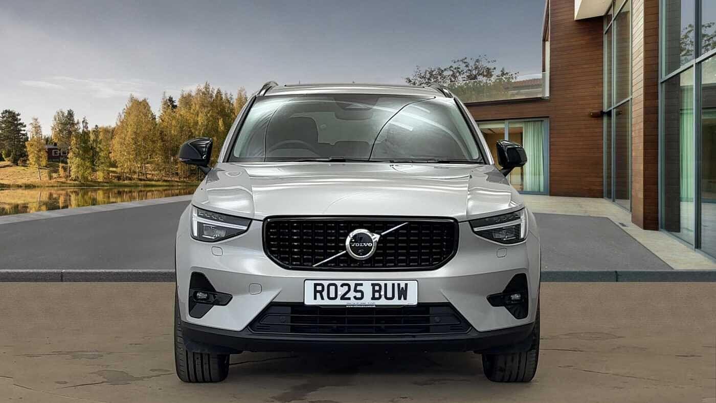 Used Volvo XC40 2025 for sale - 77343771: Photo 8