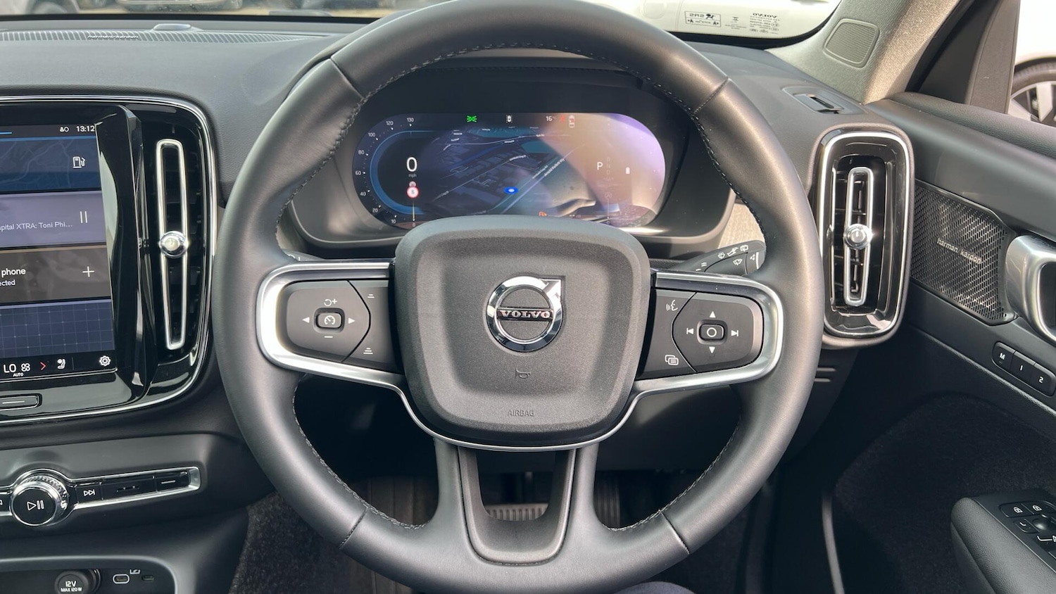 Used Volvo XC40 for sale - 77671598: Photo 10