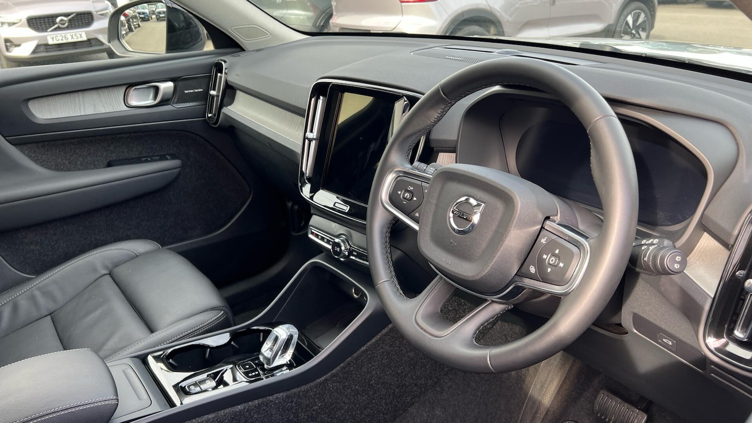 Used Volvo XC40 for sale - 77671598: Photo 4