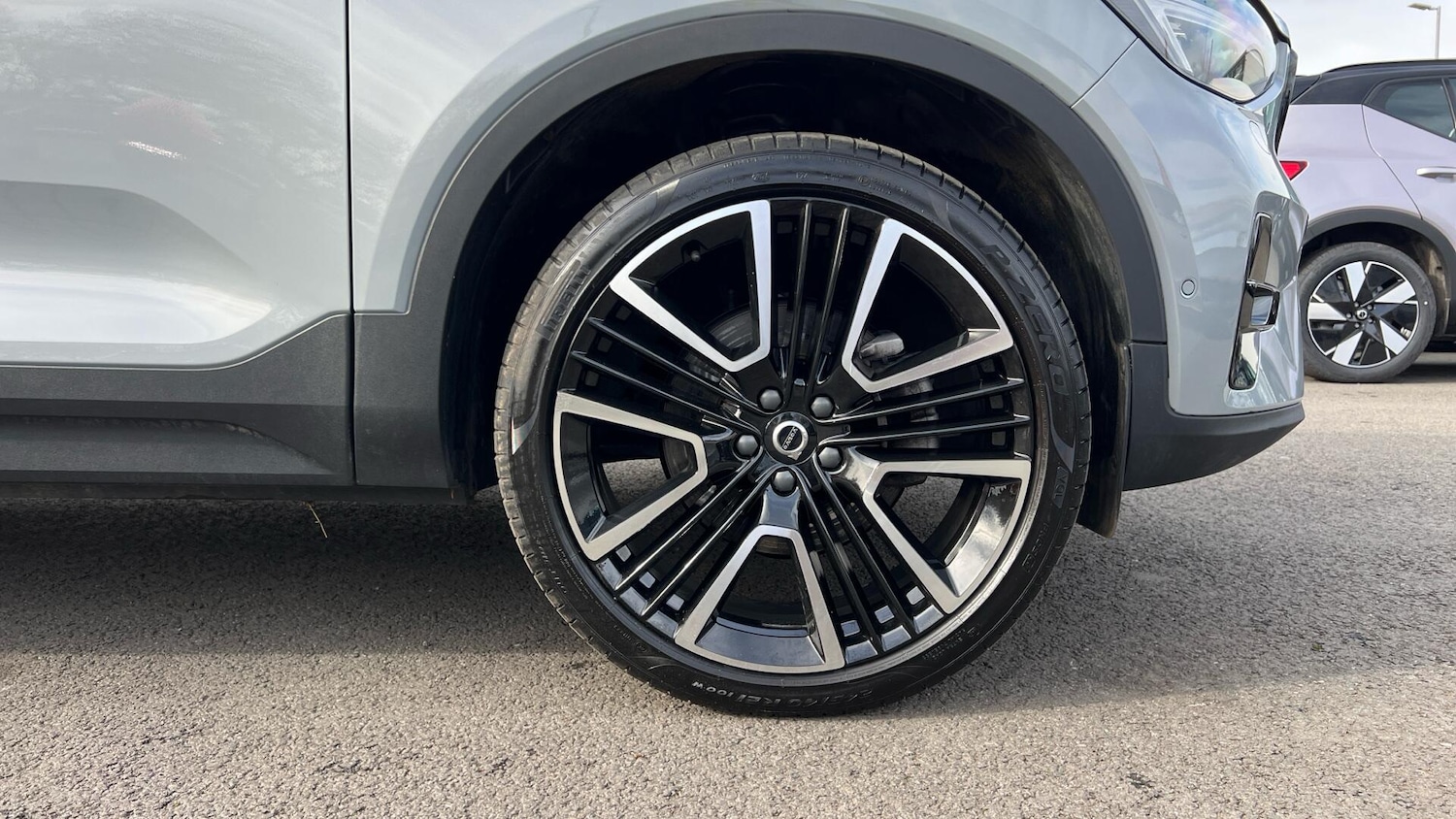 Used Volvo XC40 for sale - 77671598: Photo 9