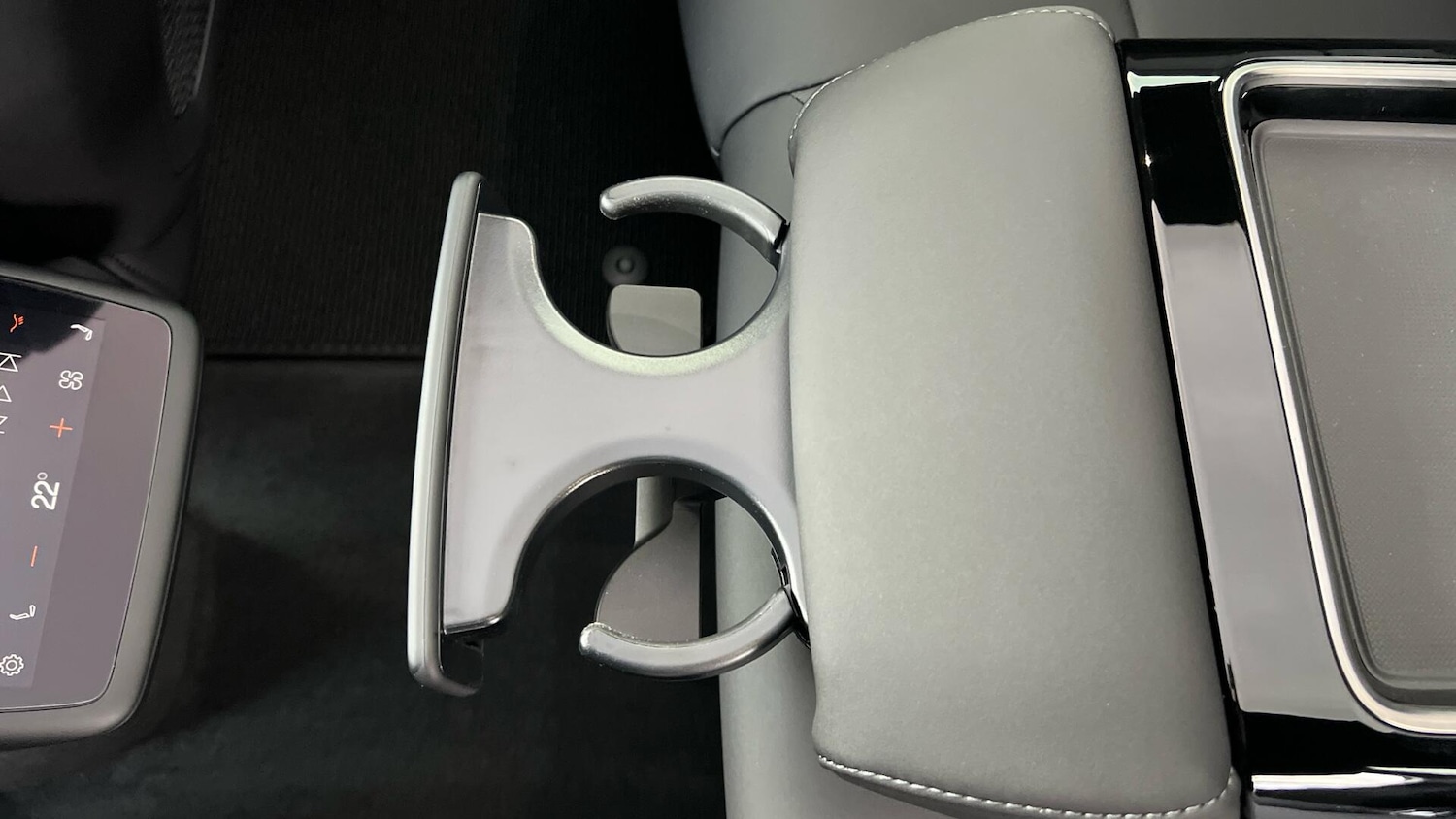 Used Polestar Polestar 4 2025 for sale - 77838773: Photo 32