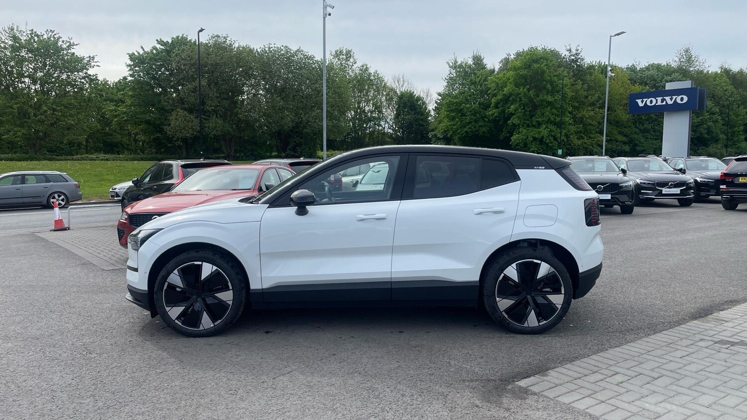 Used Volvo EX30 2025 for sale - 77479189: Photo 9