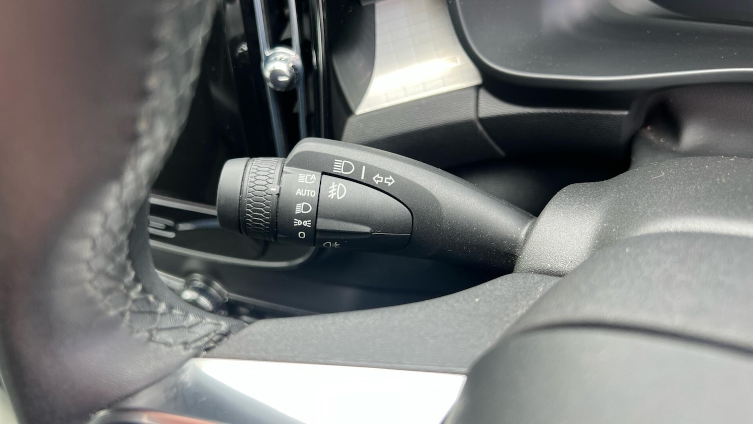 Used Volvo XC40 2023 for sale - 78086668: Photo 19