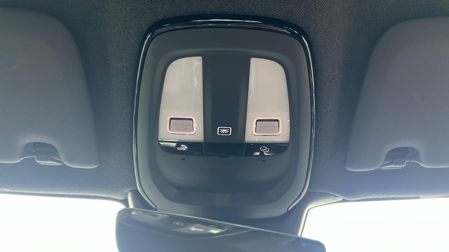 Used Volvo XC40 2023 for sale - 78086668: Photo 26