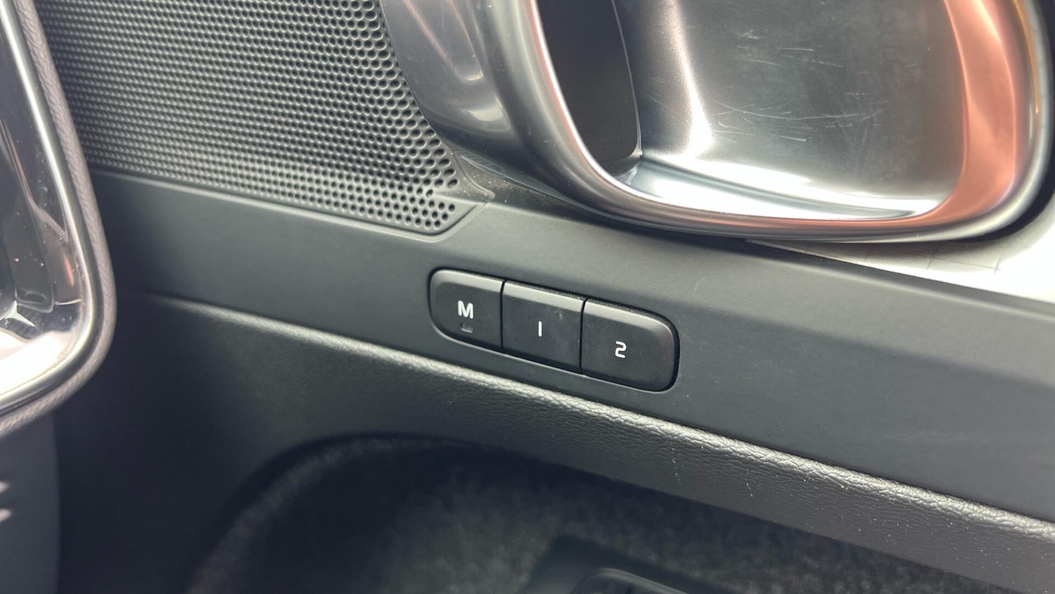 Used Volvo XC40 2023 for sale - 78086668: Photo 34