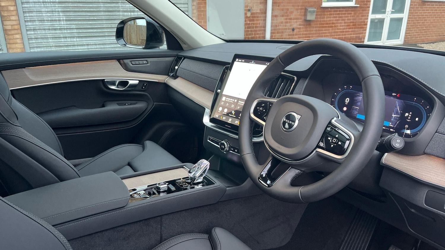 Used Volvo XC90 2026 for sale - 78116178: Photo 3