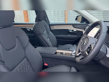 Used Volvo XC90 2026 for sale - 78116178: Photo