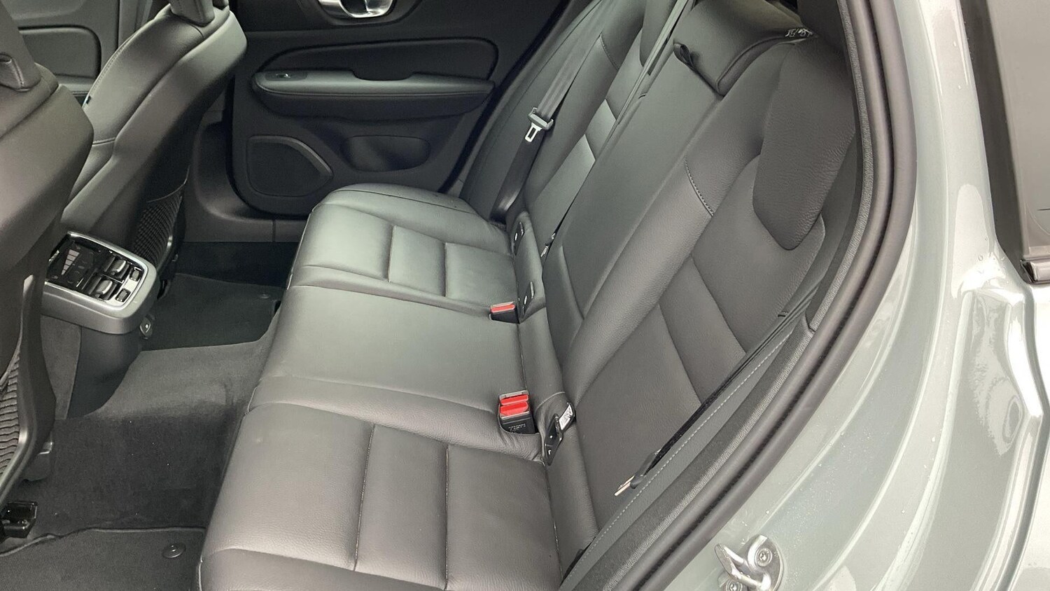 Used Volvo V60 2025 for sale - 76251206: Photo 29