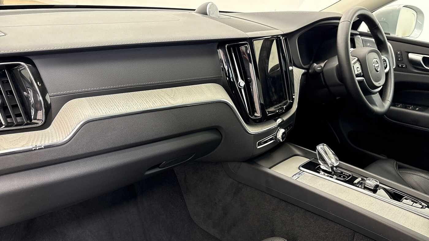 Used Volvo XC60 2025 for sale - 77784100: Photo 6
