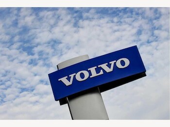 Used Volvo XC70 2015 for sale - 77550439: Photo