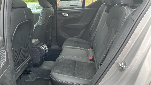 Used Volvo XC40 2024 for sale - 76189304: Photo 34