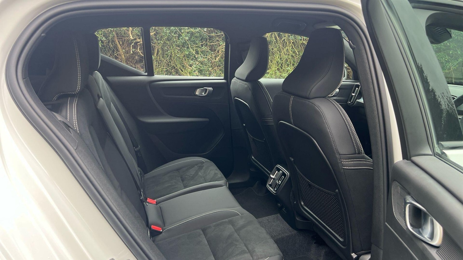 Used Volvo XC40 2025 for sale - 78007513: Photo 10