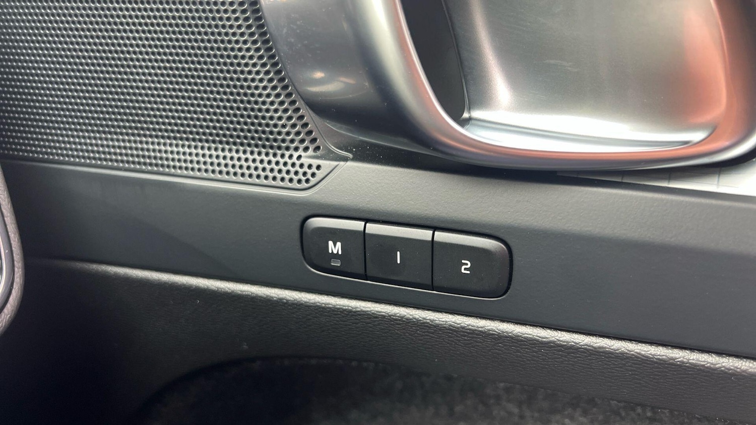 Used Volvo XC40 2025 for sale - 78007513: Photo 21