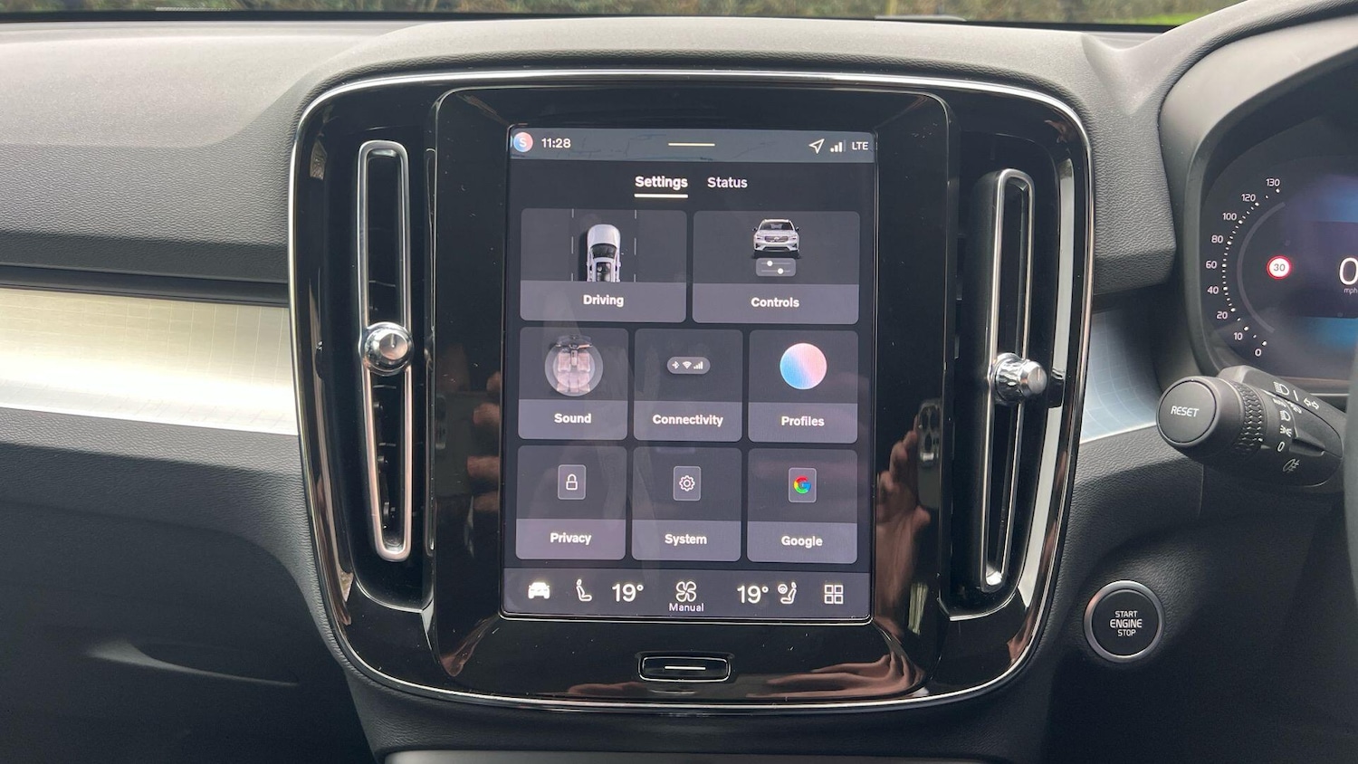 Used Volvo XC40 2025 for sale - 78007513: Photo 26