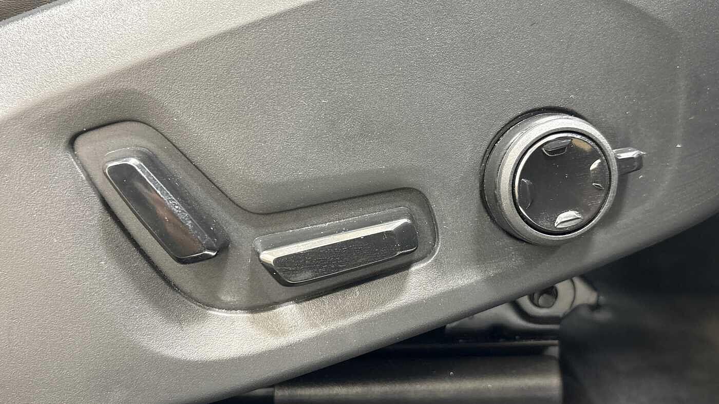 Used Volvo XC60 for sale - 77190875: Photo 28