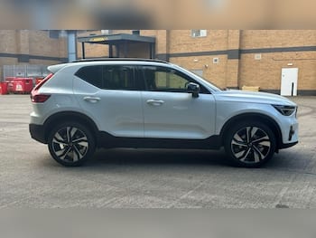 Used Volvo XC40 2026 for sale - 79712215: Photo