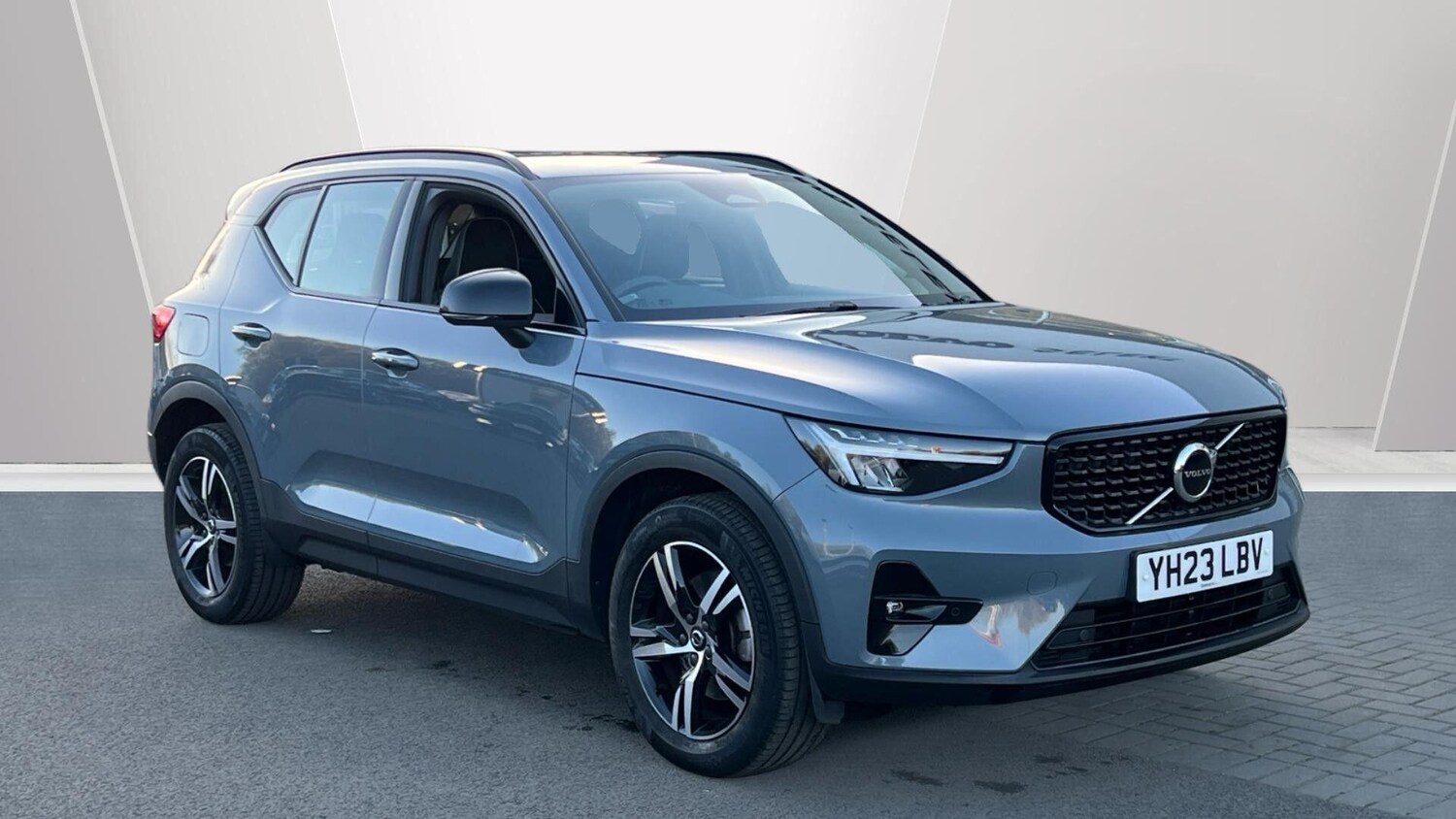 Used Volvo XC40 for sale - 77752942: Photo 42