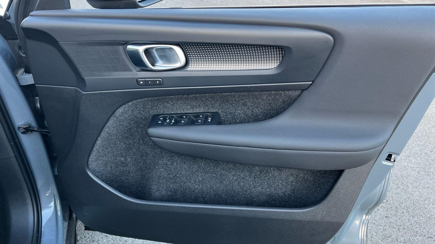 Used Volvo XC40 for sale - 77752942: Photo 63