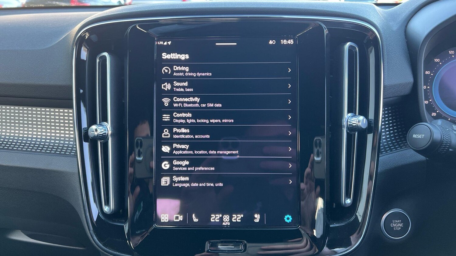 Used Volvo XC40 for sale - 77752942: Photo 66