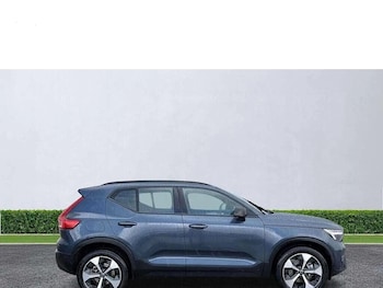 Used Volvo XC40 2026 for sale - 79107075: Photo