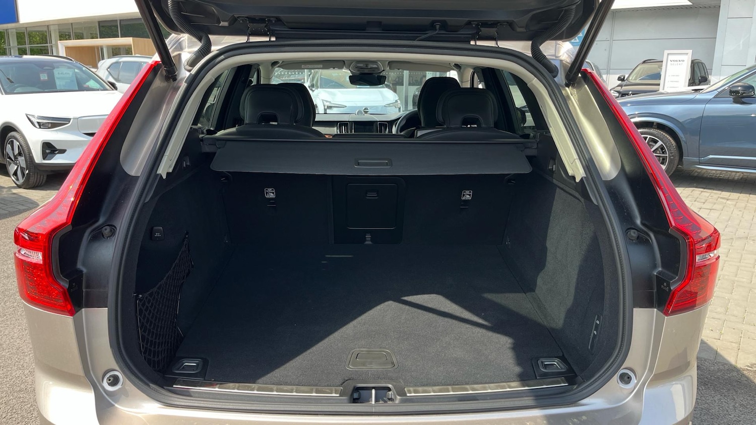 Used Volvo XC60 2024 for sale - 76484462: Photo 18