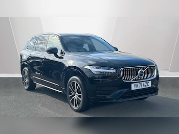 2021 (71) - Momentum, B5 AWD mild hybrid, 7 Seats 5-Door
