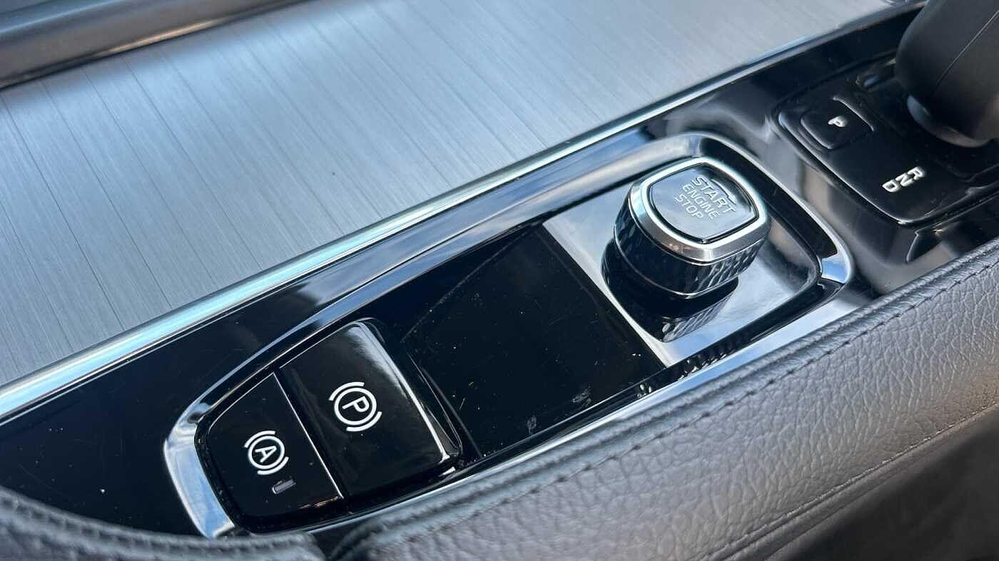Used Volvo XC90 2021 for sale - 76361460: Photo 25