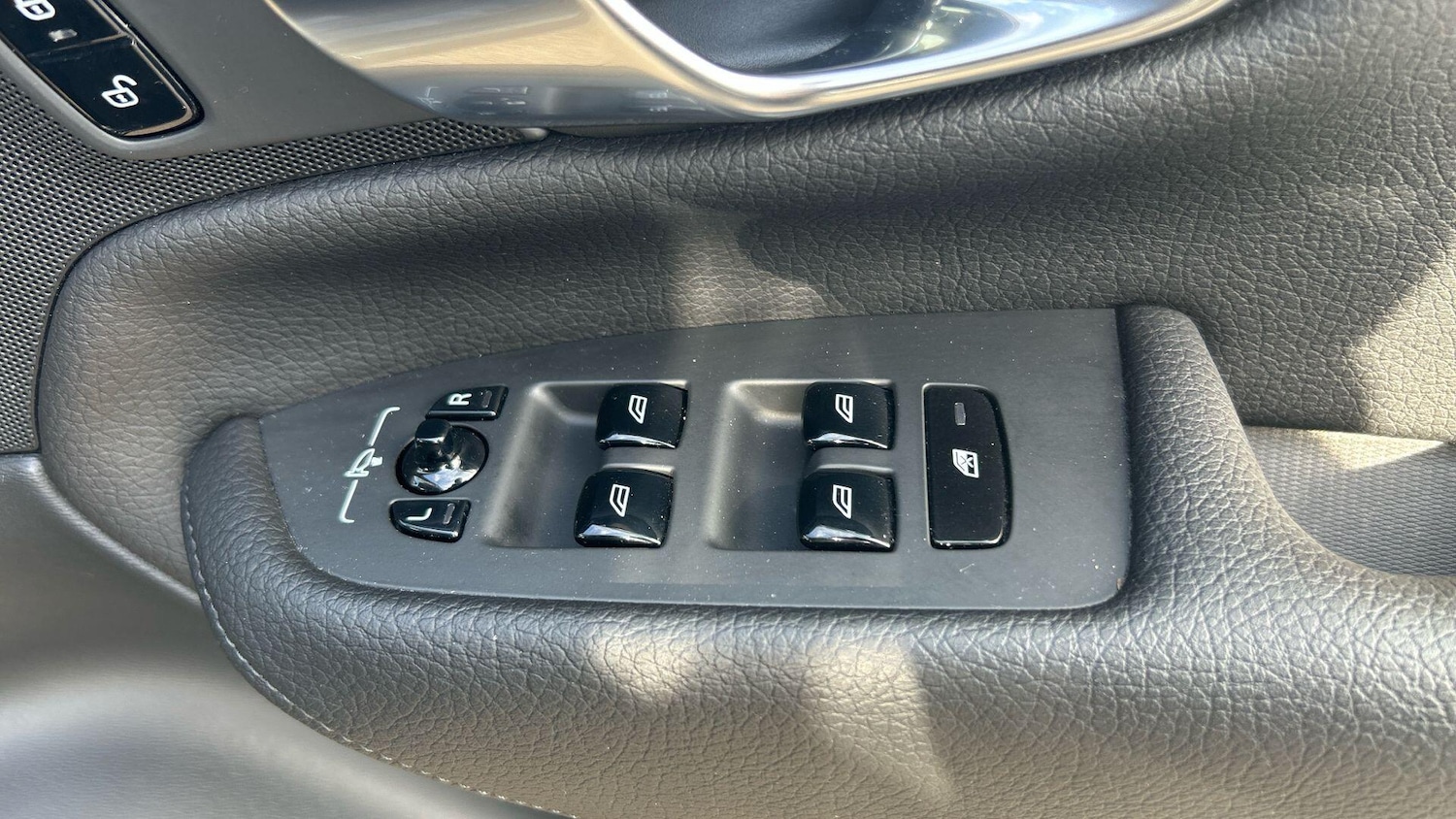 Used Volvo XC90 2021 for sale - 76361460: Photo 59