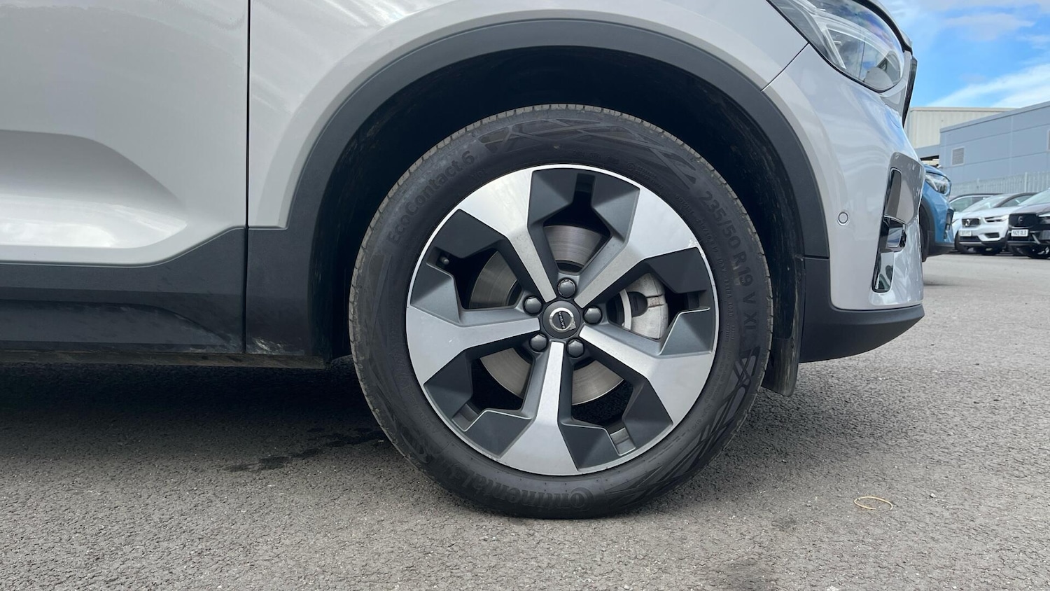 Used Volvo XC40 2024 for sale - 76513406: Photo 10