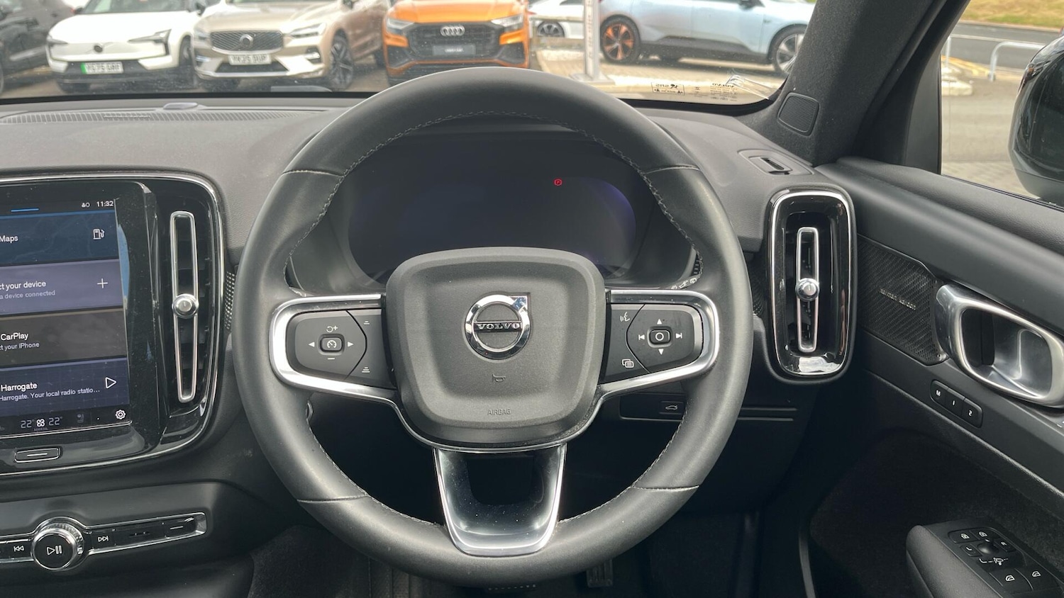 Used Volvo XC40 2024 for sale - 76513406: Photo 11