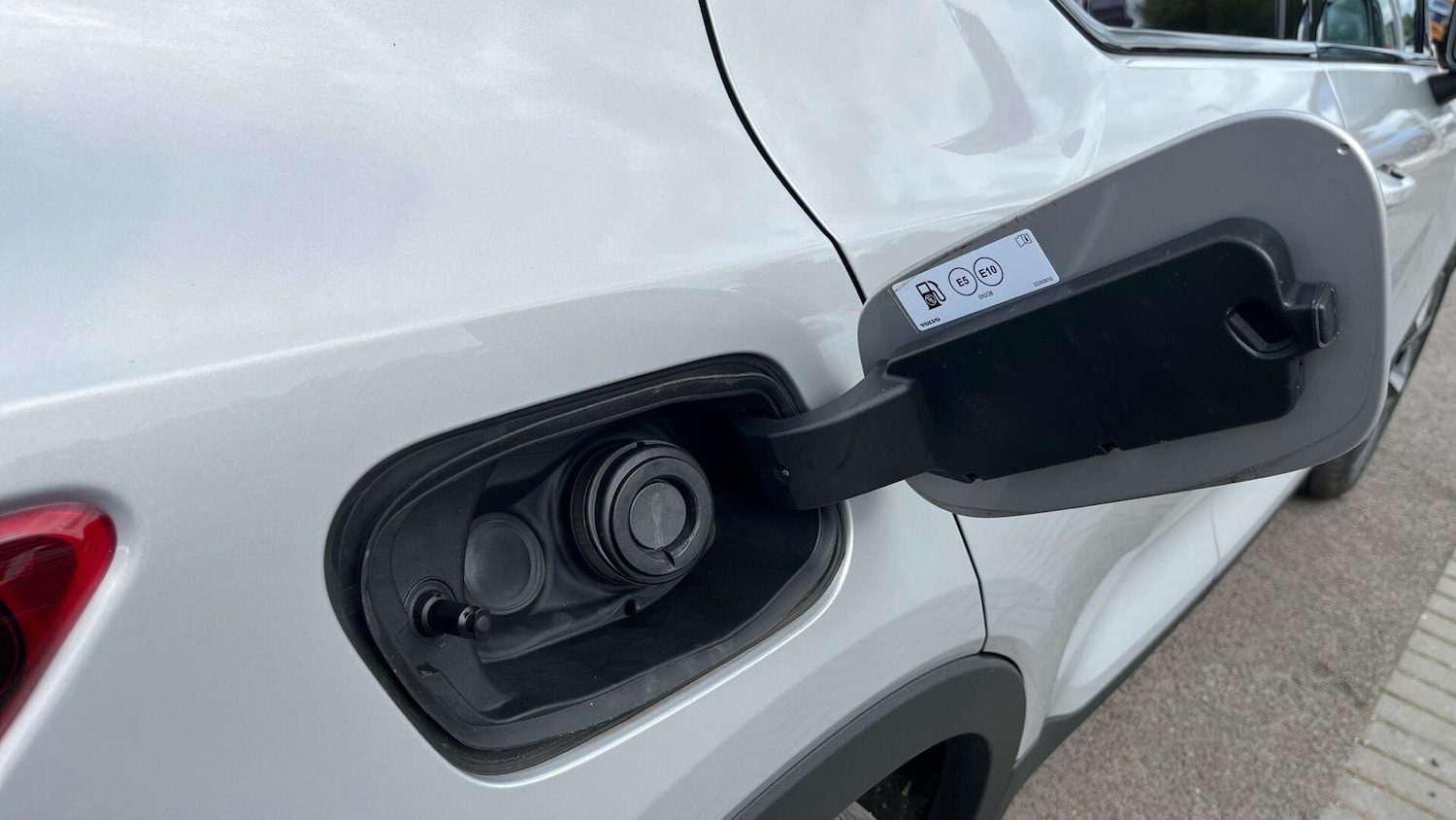 Used Volvo XC40 2024 for sale - 76513406: Photo 17