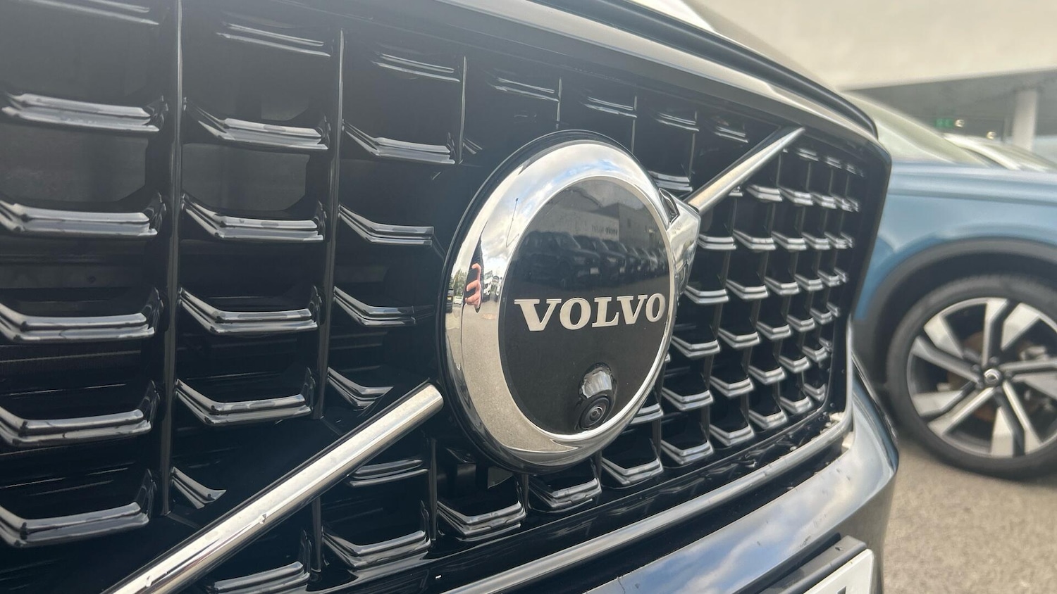 Used Volvo XC40 2023 for sale - 76513366: Photo 29