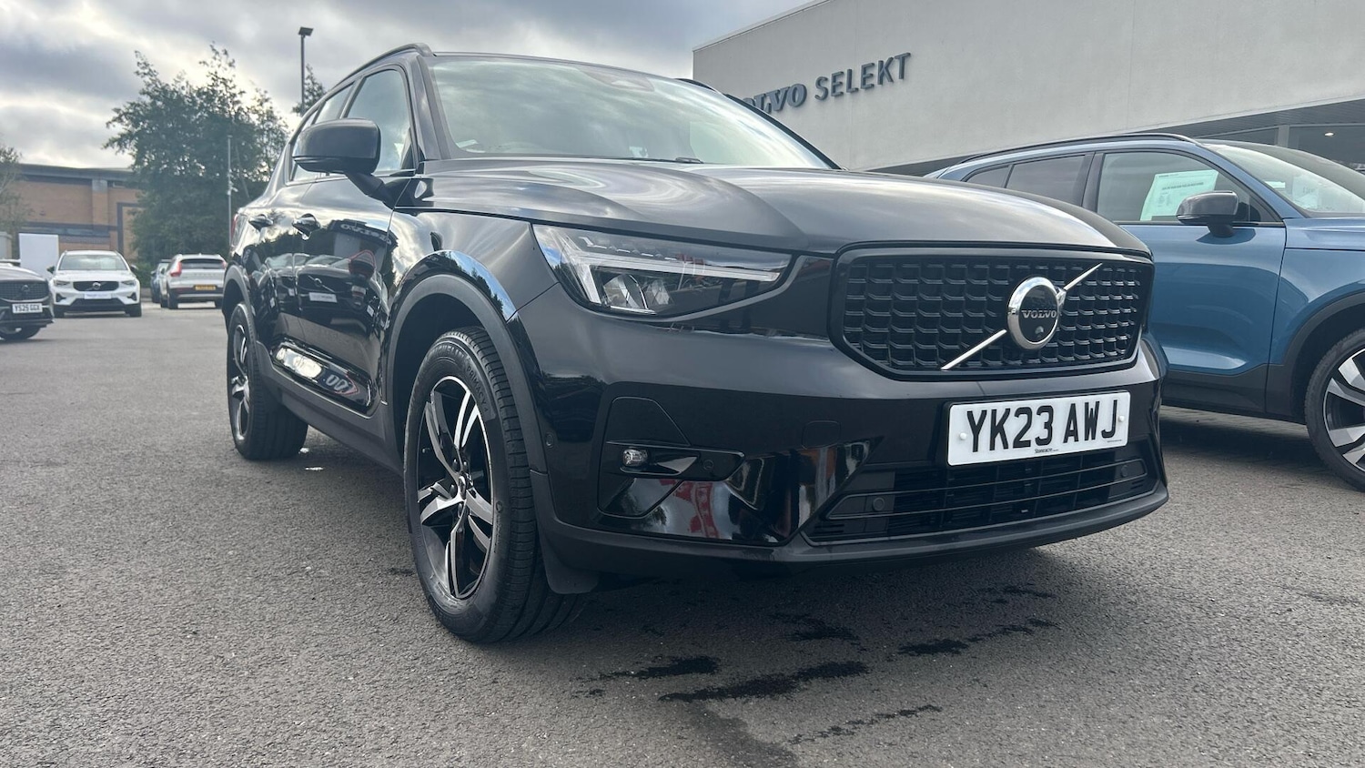 Used Volvo XC40 2023 for sale - 76513366: Photo 30