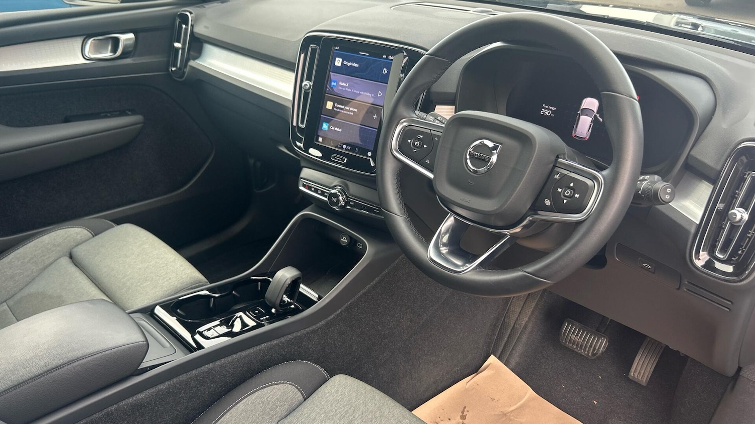 Used Volvo XC40 2023 for sale - 76513366: Photo 4