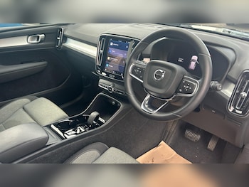 Used Volvo XC40 2023 for sale - 76513366: Photo