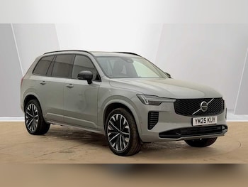 Used Volvo XC90 2025 for sale - 79472331: Photo