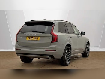 Used Volvo XC90 2025 for sale - 79472331: Photo