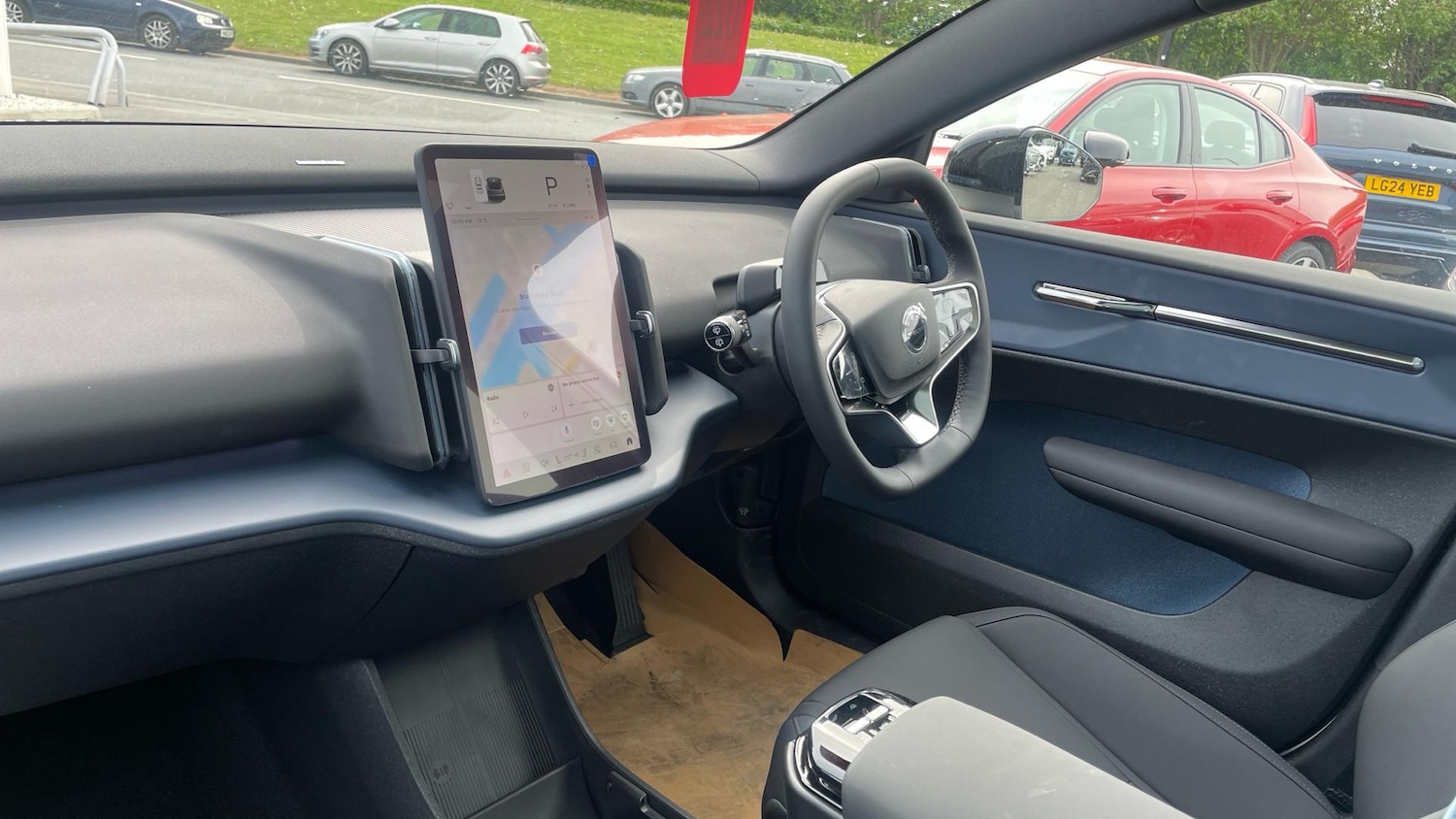 Used Volvo EX30 2025 for sale - 77683862: Photo 5